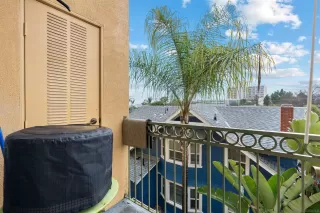 Photo #6: 250021350 Listing