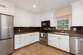 Photo #2: 250021357 Listing