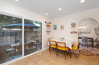 Photo #4: 250021357 Listing