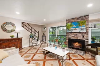 Photo #6: 250021357 Listing