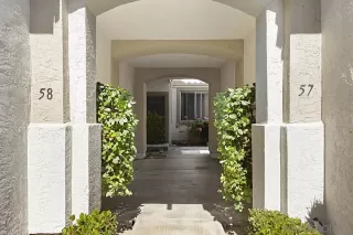 Photo #3: 250021373 Listing