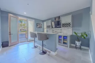 Photo #2: 250021394 Listing