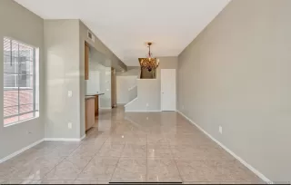 Photo #4: 250021399 Listing