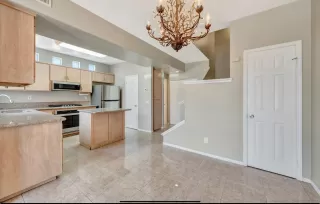 Photo #6: 250021399 Listing