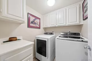 Photo #5: 250021449 Listing