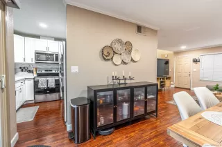 Photo #4: 250021478 Listing