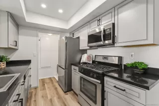 Photo #5: 250021481 Listing