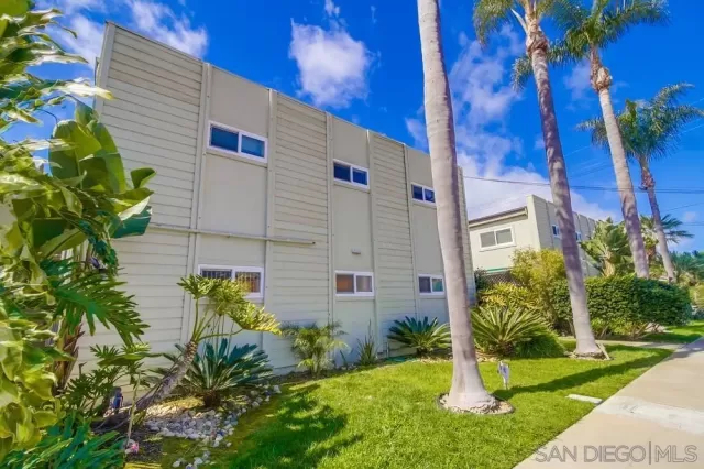 MLS: 250021491 Condo For Sale