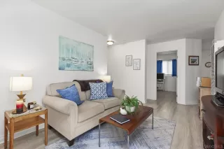 Photo #5: 250021511 Listing