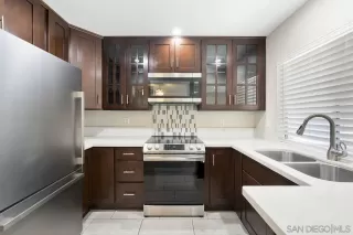 Photo #3: 250021596 Listing