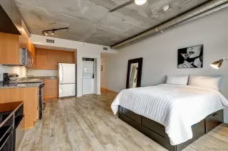 Photo #3: 250021609 Listing