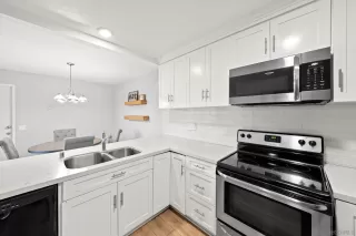 Photo #4: 250021646 Listing