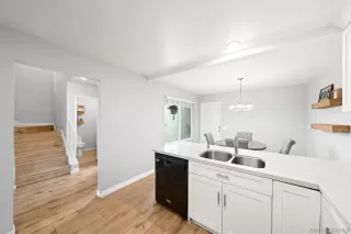 Photo #5: 250021646 Listing