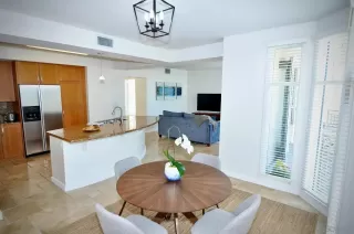 Photo #5: 250021652 Listing