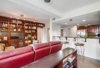 Photo #6: 250021765 Listing 