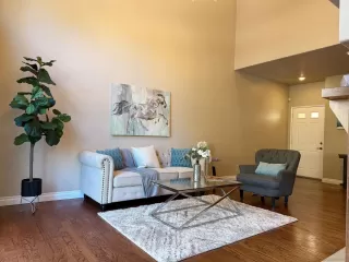 Photo #1: 250021781 Listing 