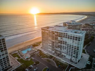 More Details about MLS # 250021883 : 1730 AVENIDA DEL MUNDO UNIT 610