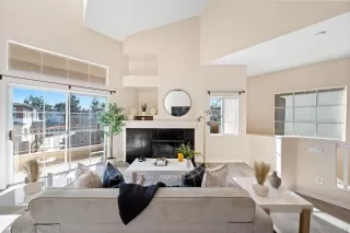 Photo #3: 250021897 Listing