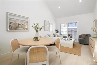 Photo #1: 250021917 Listing