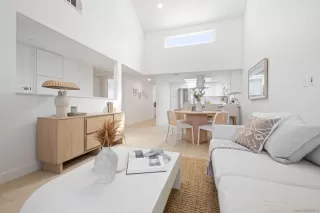 Photo #3: 250021917 Listing