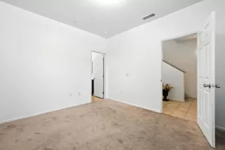 Photo #4: 250022020 Listing