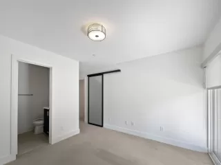 Photo #4: 250022050 Listing