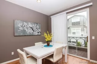 Photo #3: 250022084 Listing