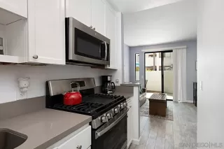 Photo #6: 250022097 Listing 