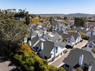 Photo #1: 250022101 Listing