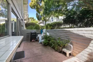 Photo #5: 250022110 Listing