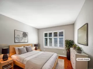 Photo #3: 250022143 Listing