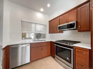 Photo #5: 250022143 Listing