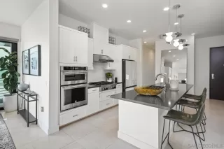 Photo #1: 250022150 Listing