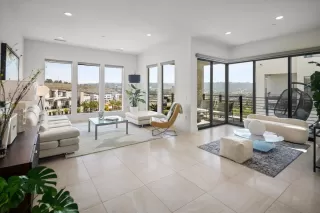 Photo #5: 250022150 Listing