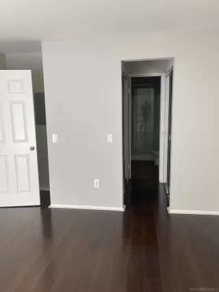 Photo #6: 250022154 Listing