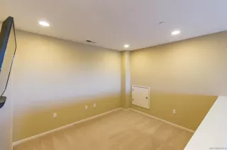 Photo #4: 250022188 Listing