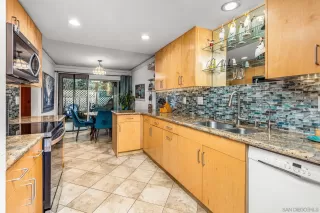 Photo #5: 250022197 Listing