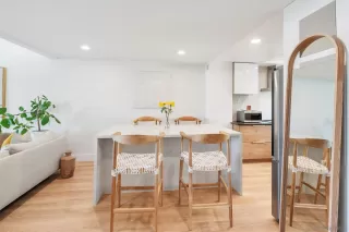 Photo #5: 250022201 Listing