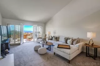 Photo #4: 250022202 Listing