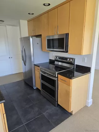 Photo #4: 250022205 Listing