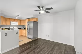 Photo #3: 250022255 Listing