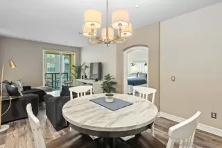 Photo #2: 250022279 Listing 