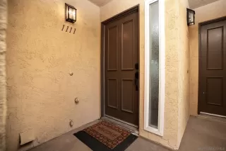 Photo #4: 250022319 Listing