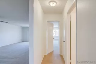 Photo #5: 250022321 Listing