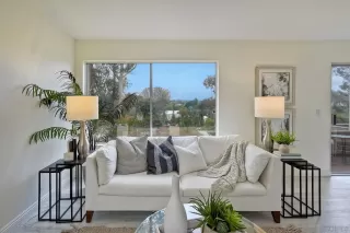 Photo #3: 250022327 Listing 