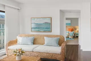 Photo #3: 250022329 Listing 