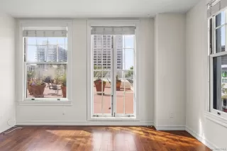 Photo #2: 250022344 Listing 