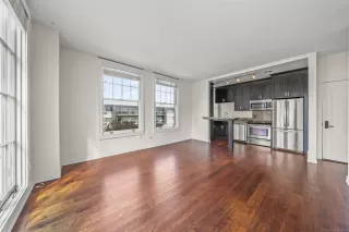 Photo #4: 250022344 Listing 