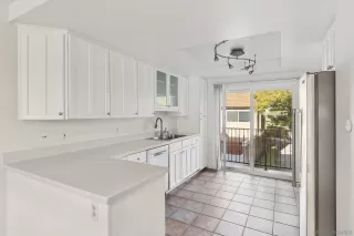 Photo #1: 250022353 Listing