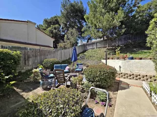 Photo #3: 250022369 Listing